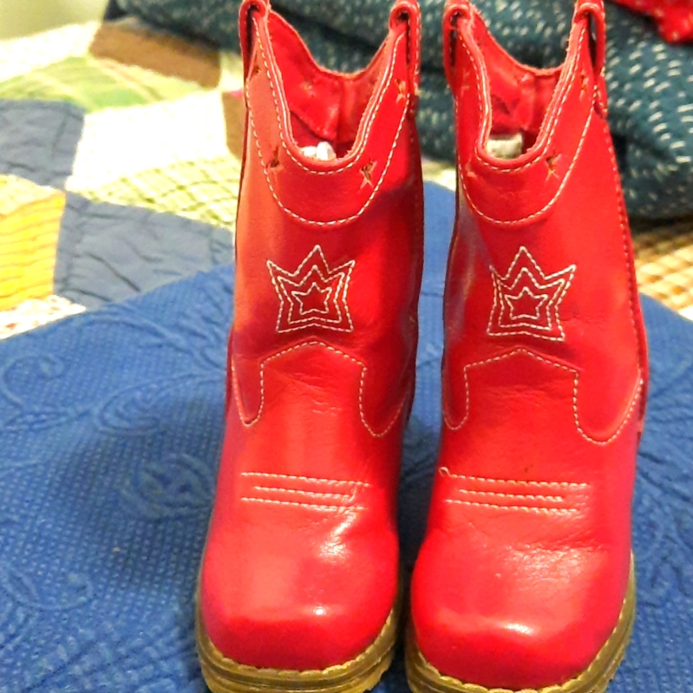 Gymboree red toddler boots